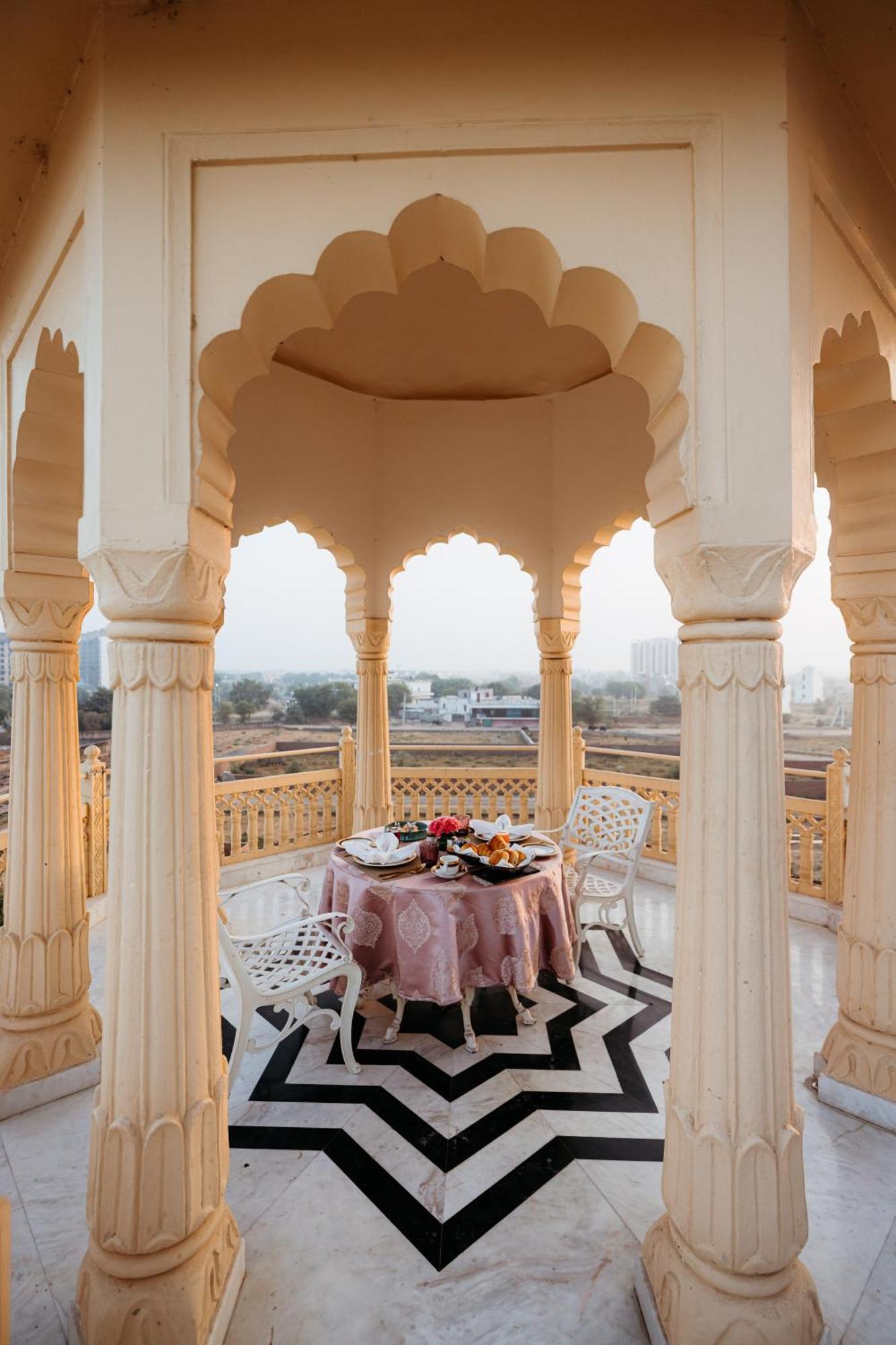 Anantara Jewel Bagh Jaipur Hotel ภายนอก รูปภาพ
